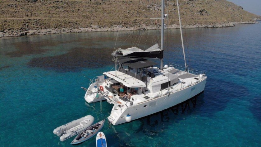 Катамаран Lagoon 450