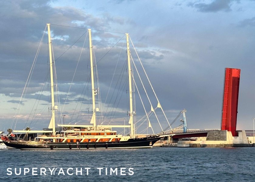 Яхта джеффа безоса