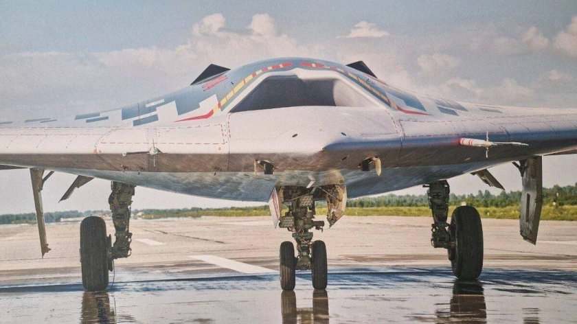 Су 57 и беспилотник охотник