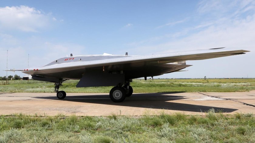 Стелс-беспилотник «охотник»