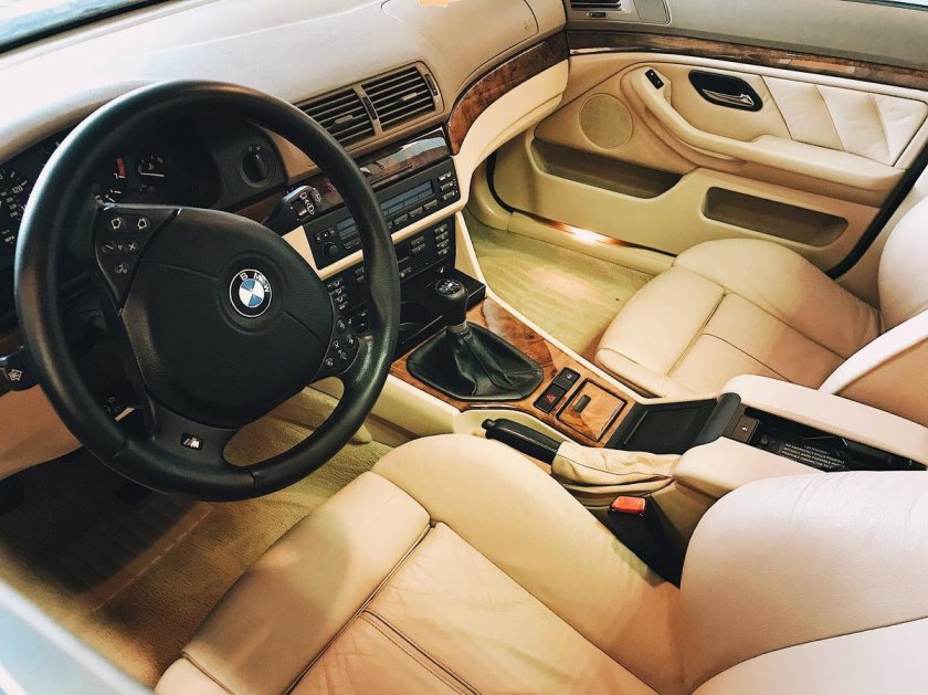BMW 540i e39 салон