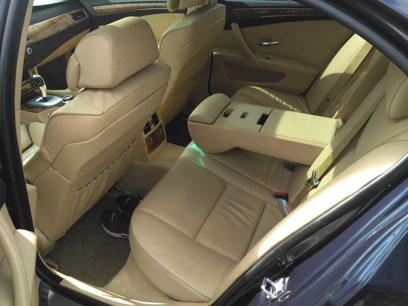 BMW e60 белый салон