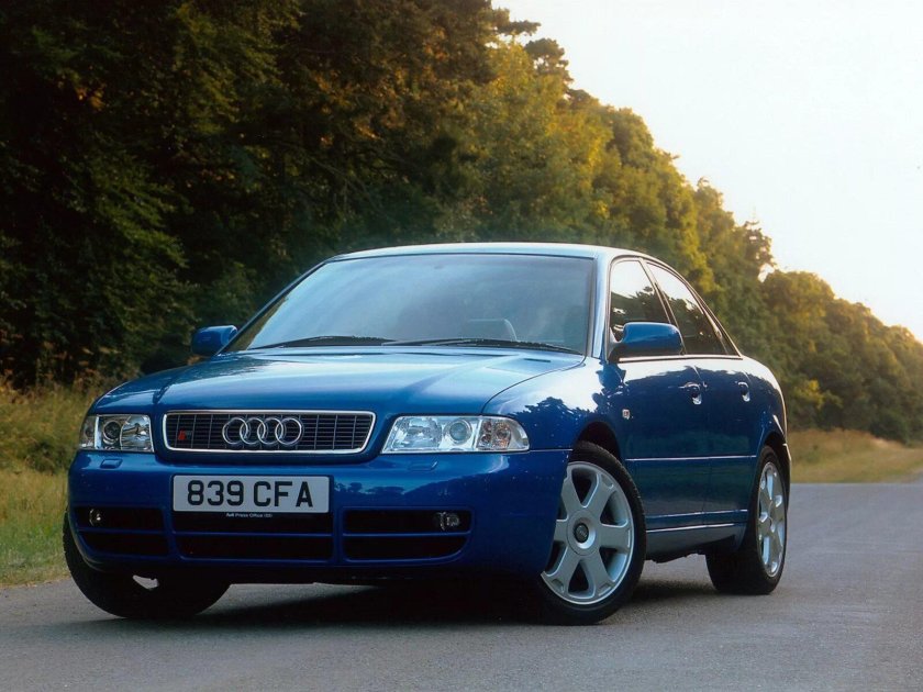Audi a4 b5 s4