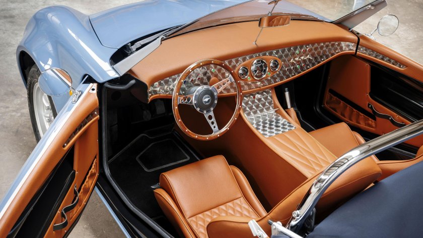 Электрический родстер