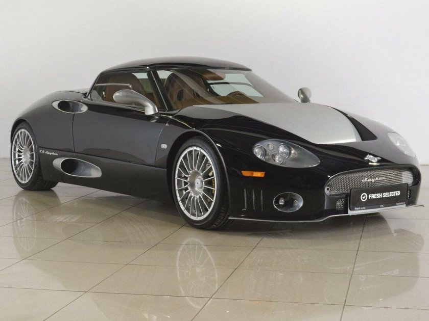 Машина Spyker c8
