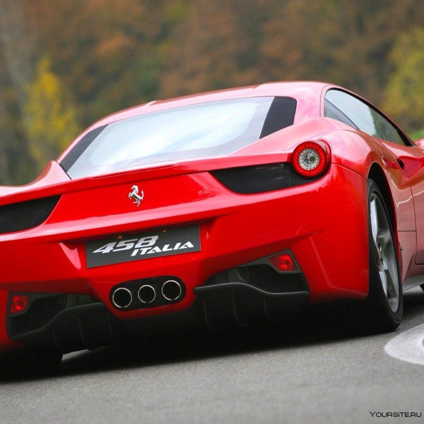 Машина ferrari 458 italia