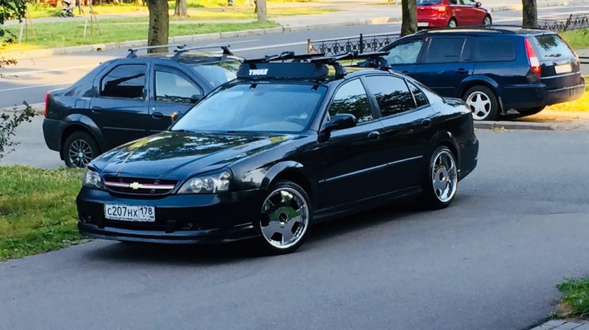 Chevrolet Evanda стенс