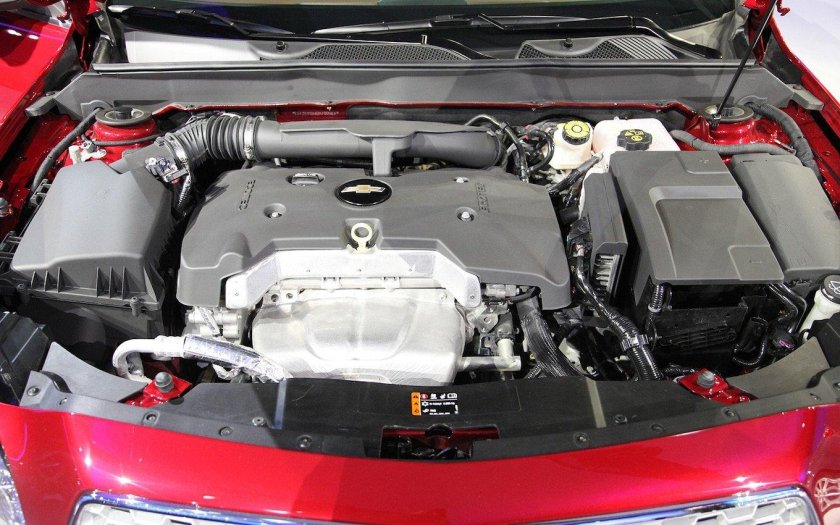 Двигатель Шевроле Малибу 2.4