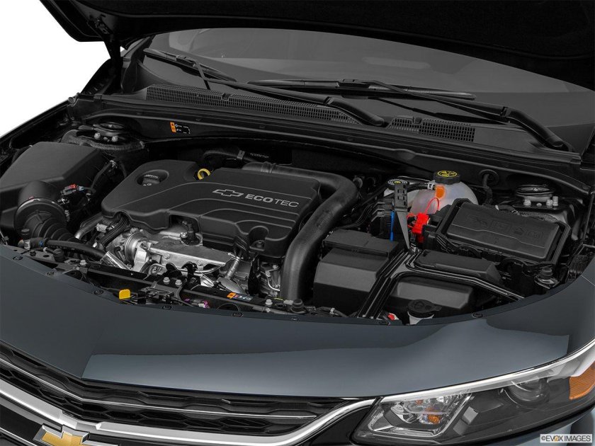 Шевроле Малибу 2016 под капот