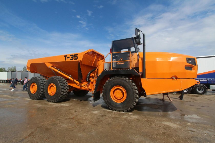 Сочлененный самосвал Тонар т-35