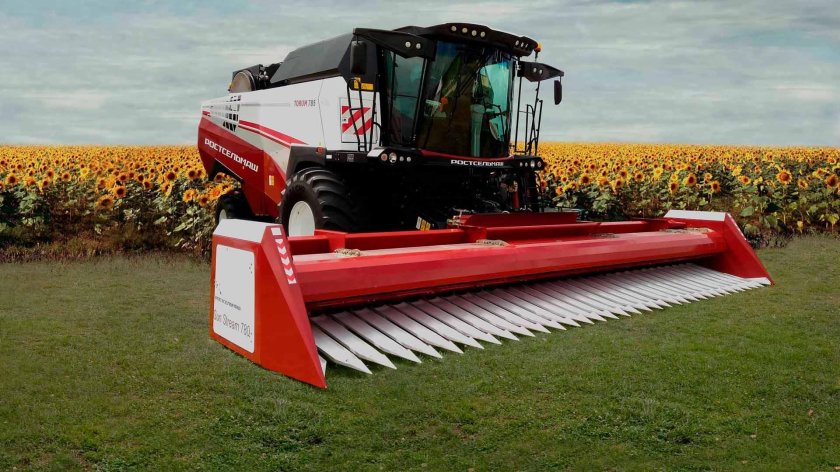 Жатка для уборки подсолнечника ростсельмаш