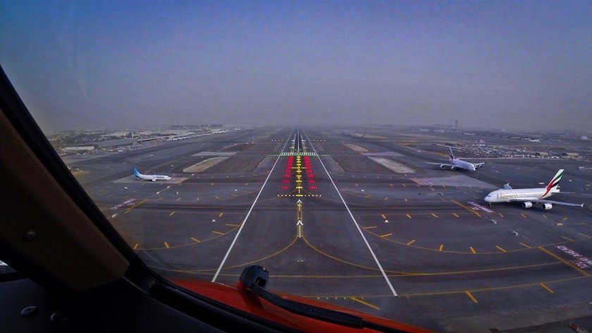 Аэропорт Дубай ВПП