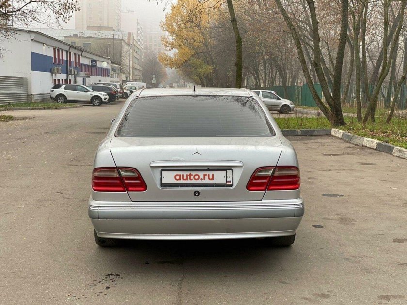 Mercedes benz e класс 200