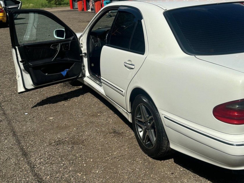 Мерседес w210 amg белый