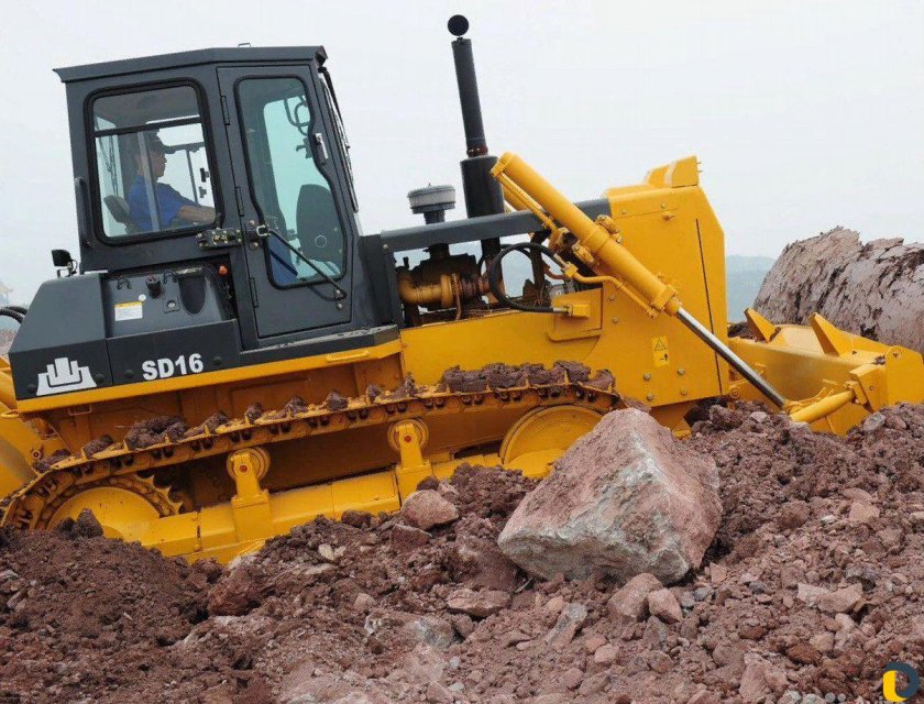 Бульдозер Shantui sd16