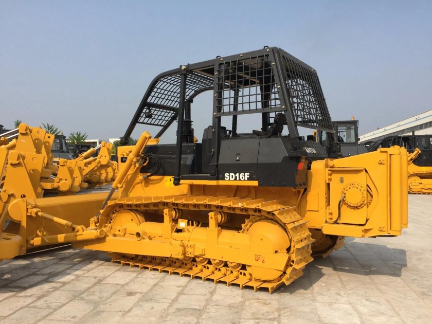 Бульдозер Шантуй sd16