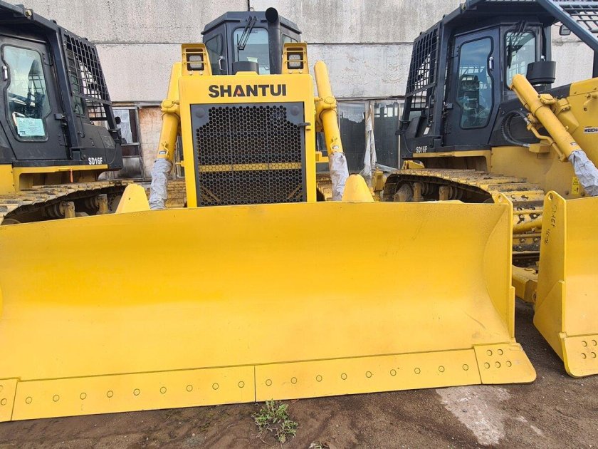 Бульдозер shantui sd 22