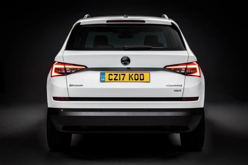 Skoda Kodiak сзади