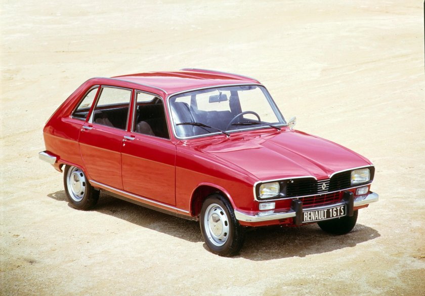 Renault 16