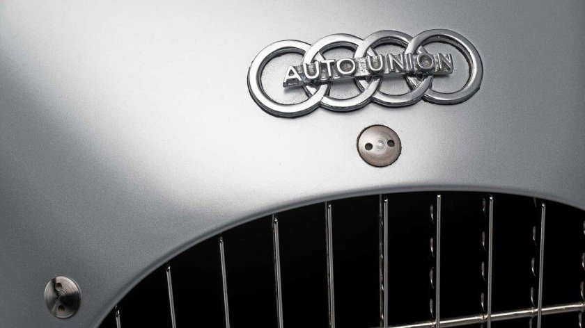 Эмблема ауди