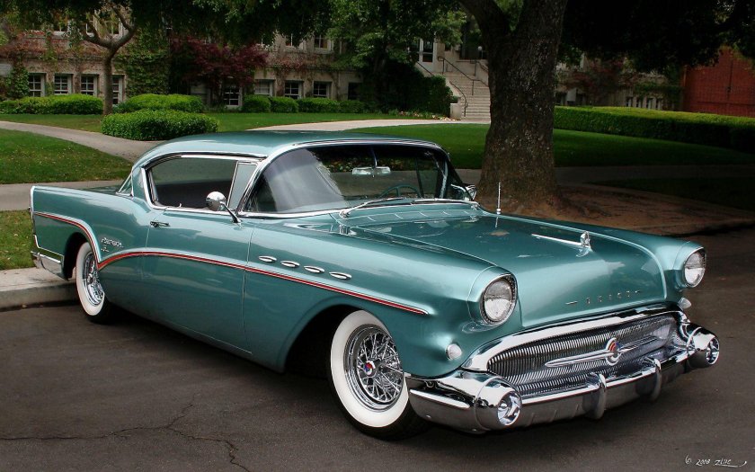 Buick roadmaster 1957