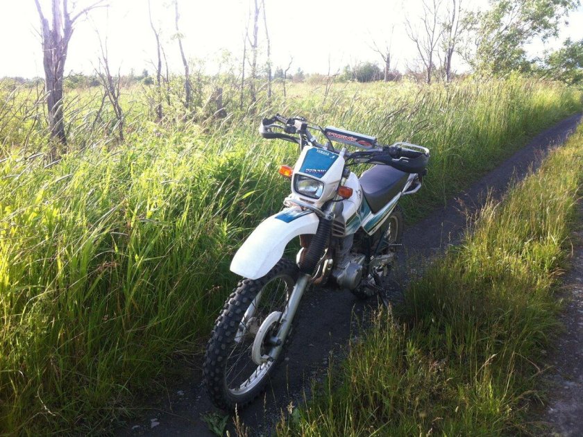 Ямаха ХТ 225 Серов