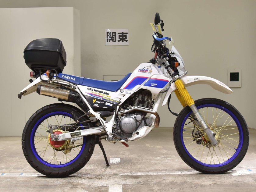 Yamaha xt225