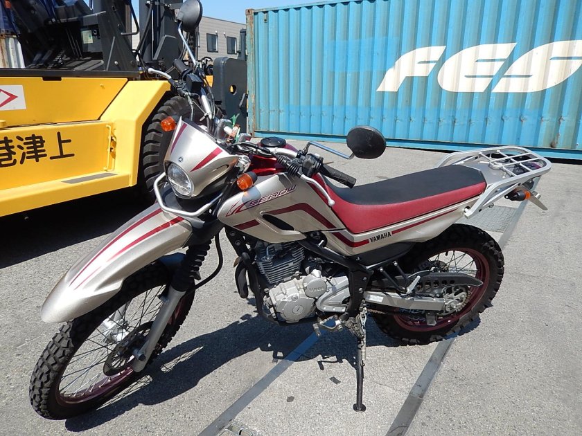 Ямаха Серов 250