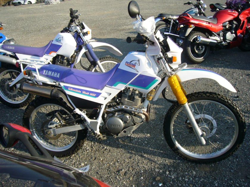 Yamaha Serow 225