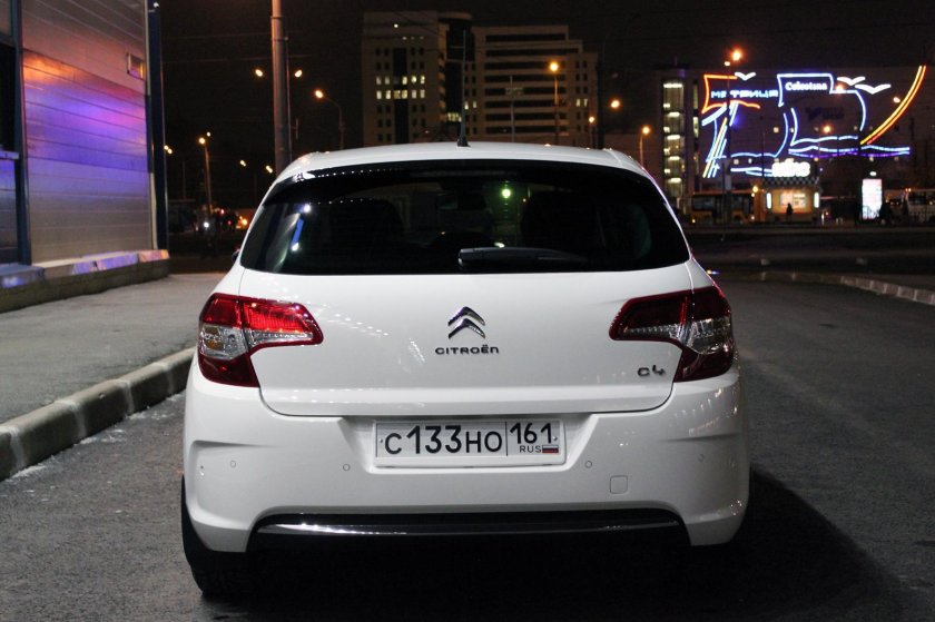 Ситроен с4 2011 сзади
