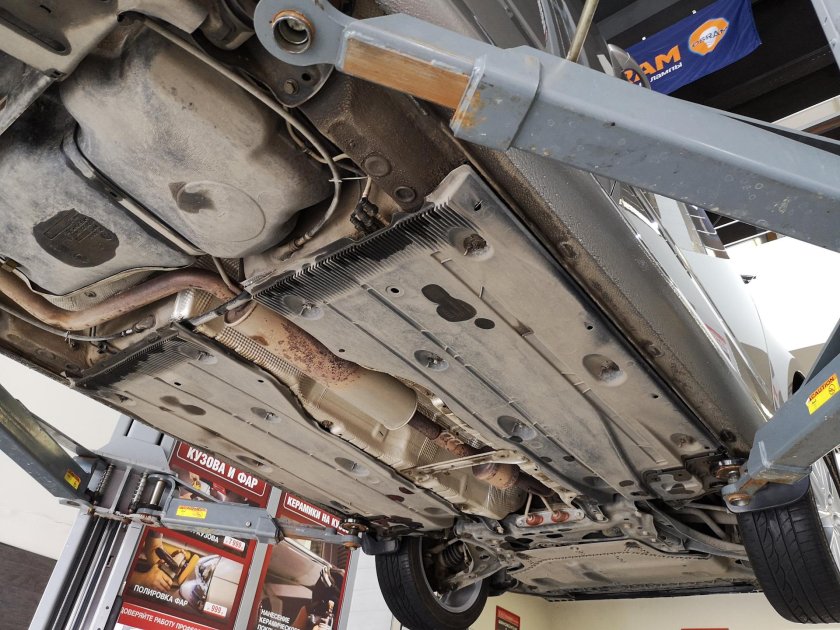 Skoda Octavia a5 днище