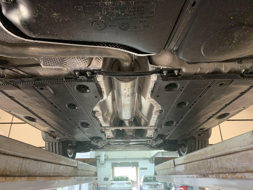 Днище Шкода Рапид