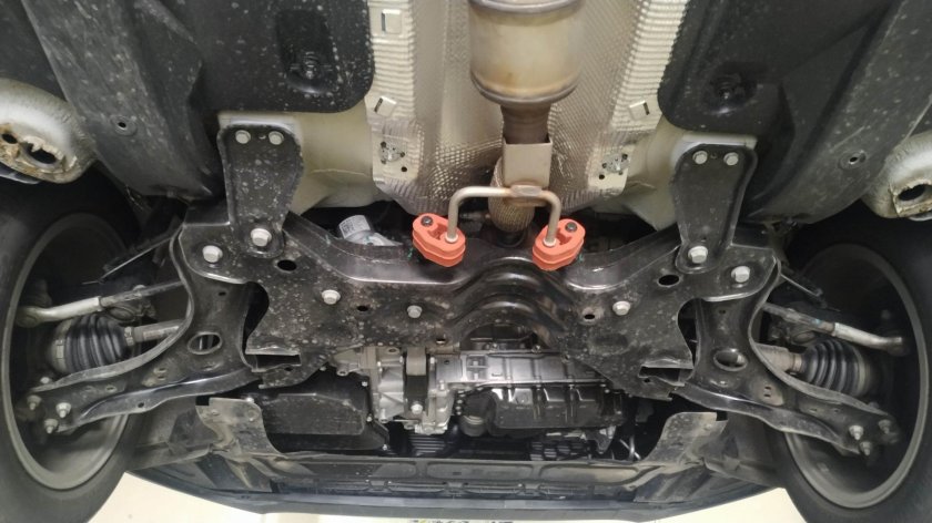 Передняя подвеска Шкода Рапид 2017