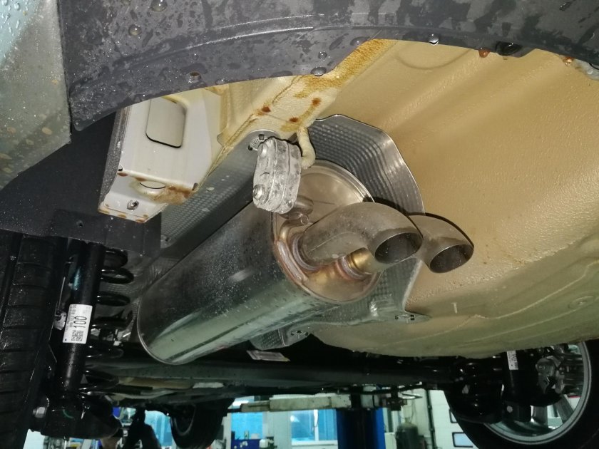 Днище Шкода Рапид