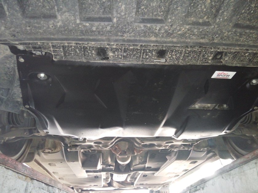 Защита днища Шкода Рапид