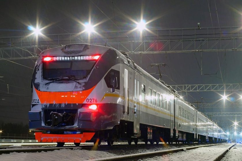 Электропоезд эп 2 д