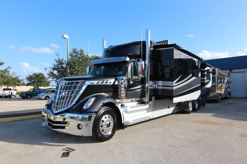 2016 Renegade XL Lonestar super c RV, Luxury Motorhomes, RV