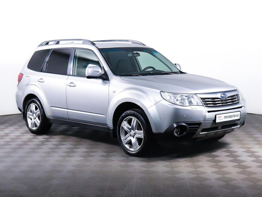 Субару форестер 2012 года