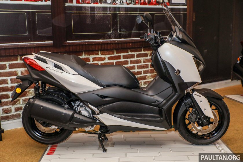 Yamaha XMAX 250
