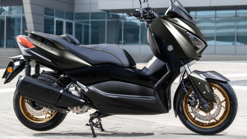 Yamaha XMAX 300