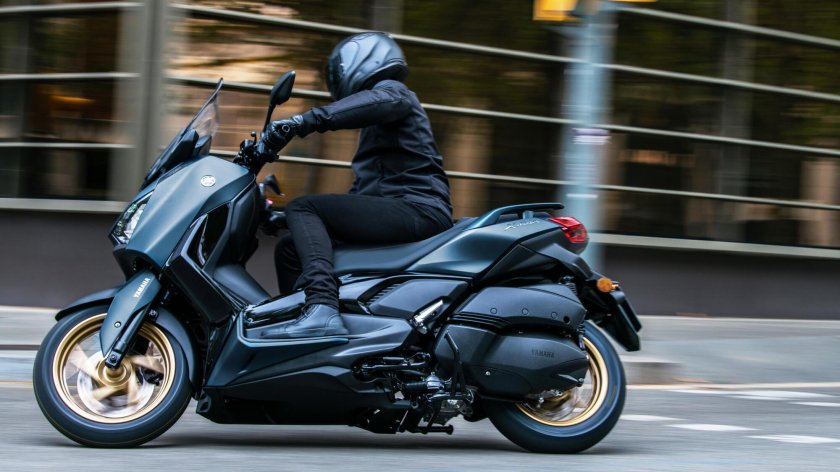 Yamaha XMAX 250 2023
