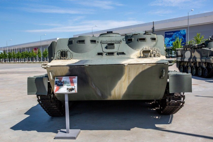 БТР-50 бронетранспортёр