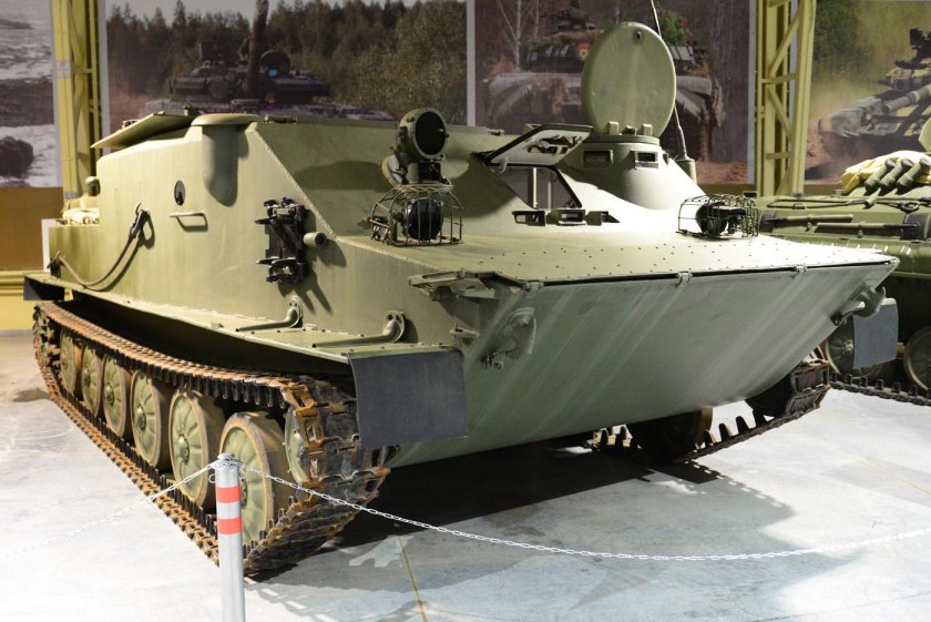 БТР-50 бронетранспортёр