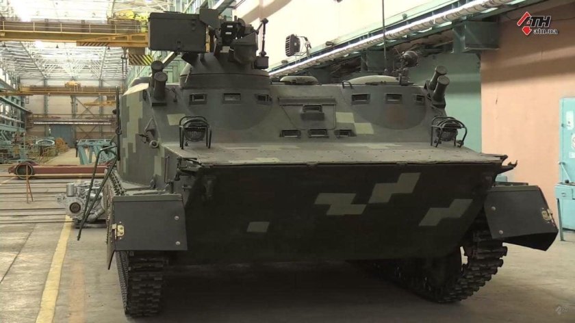 БТР-50 бронетранспортёр