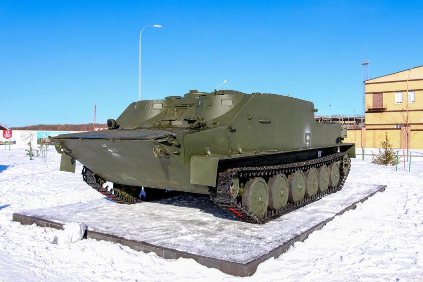 БТР-50 бронетранспортёр