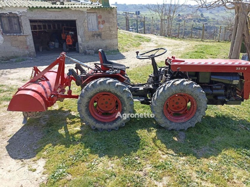 Трактор универсал 445