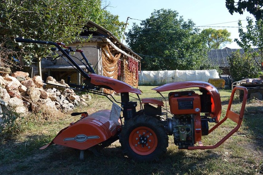 Motokultivatorlar narxi