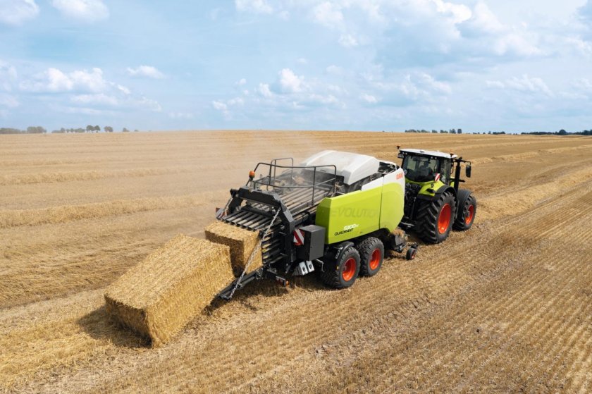 CLAAS Quadrant 5300