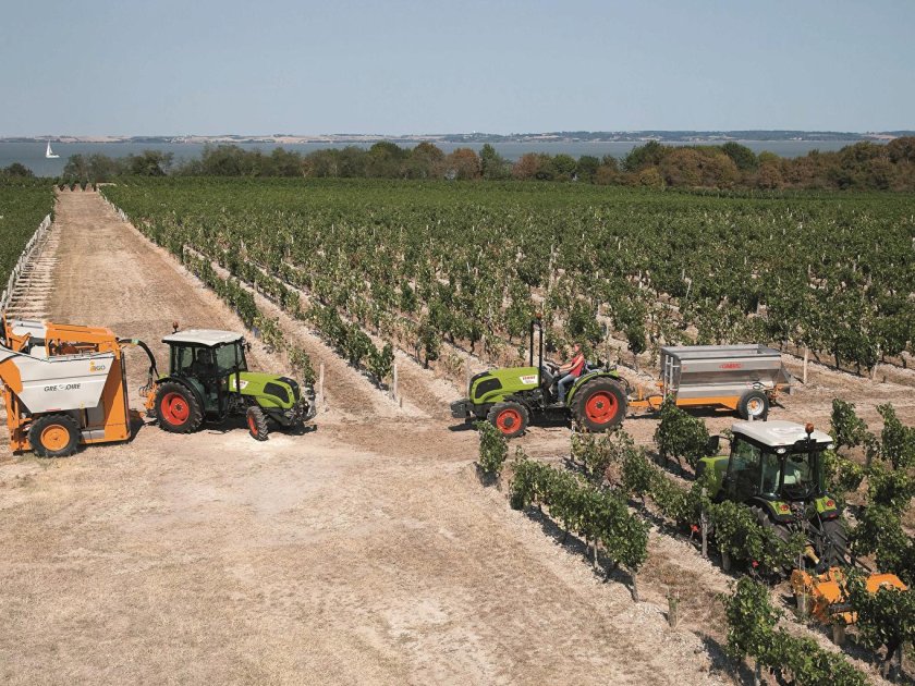 Трактор nexos 240 f