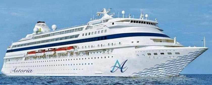 Круизный лайнер Astoria grande
